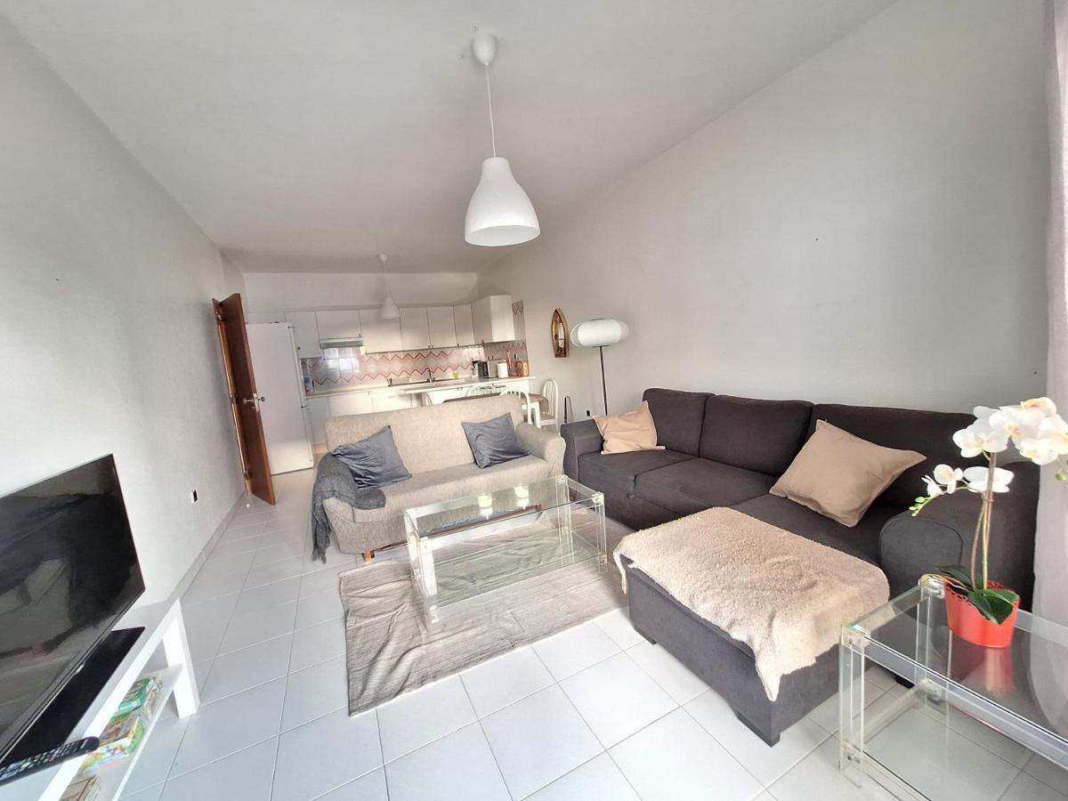 Palmeira Sol- 2 Bedrooms 300M From The Beach Ocean View Porches  Exterior photo